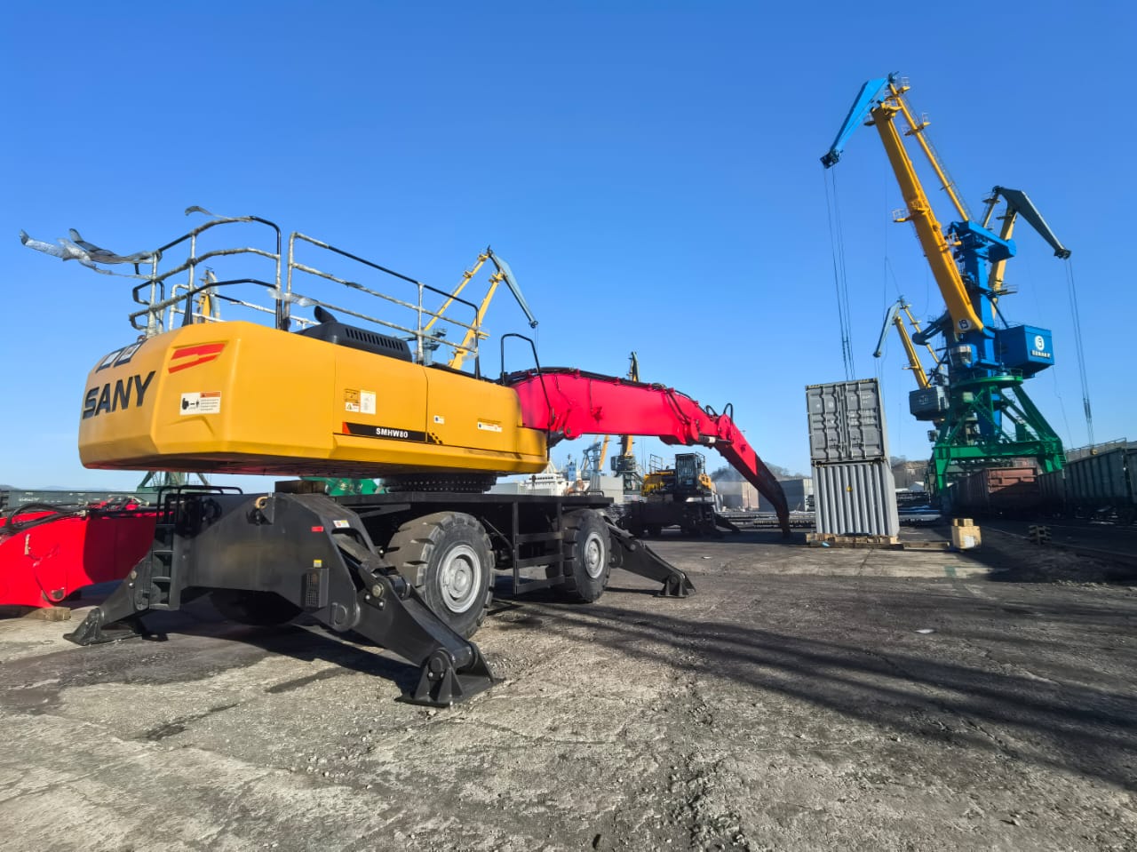 Перегружатель SANY SMHW80