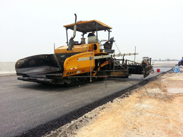 Асфальтоукладчик SANY SAP90C-8