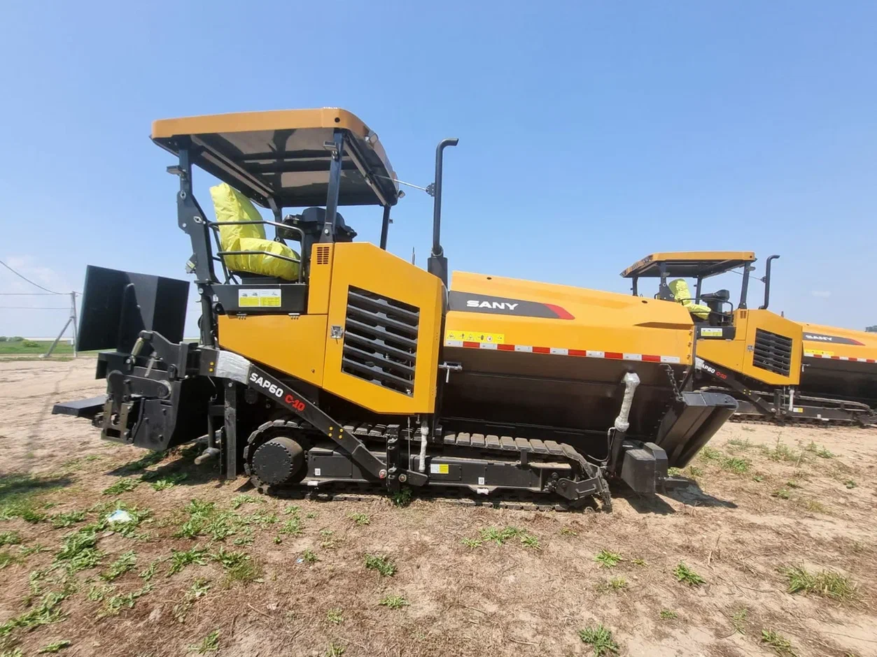 Асфальтоукладчик SANY SAP60C-10Т