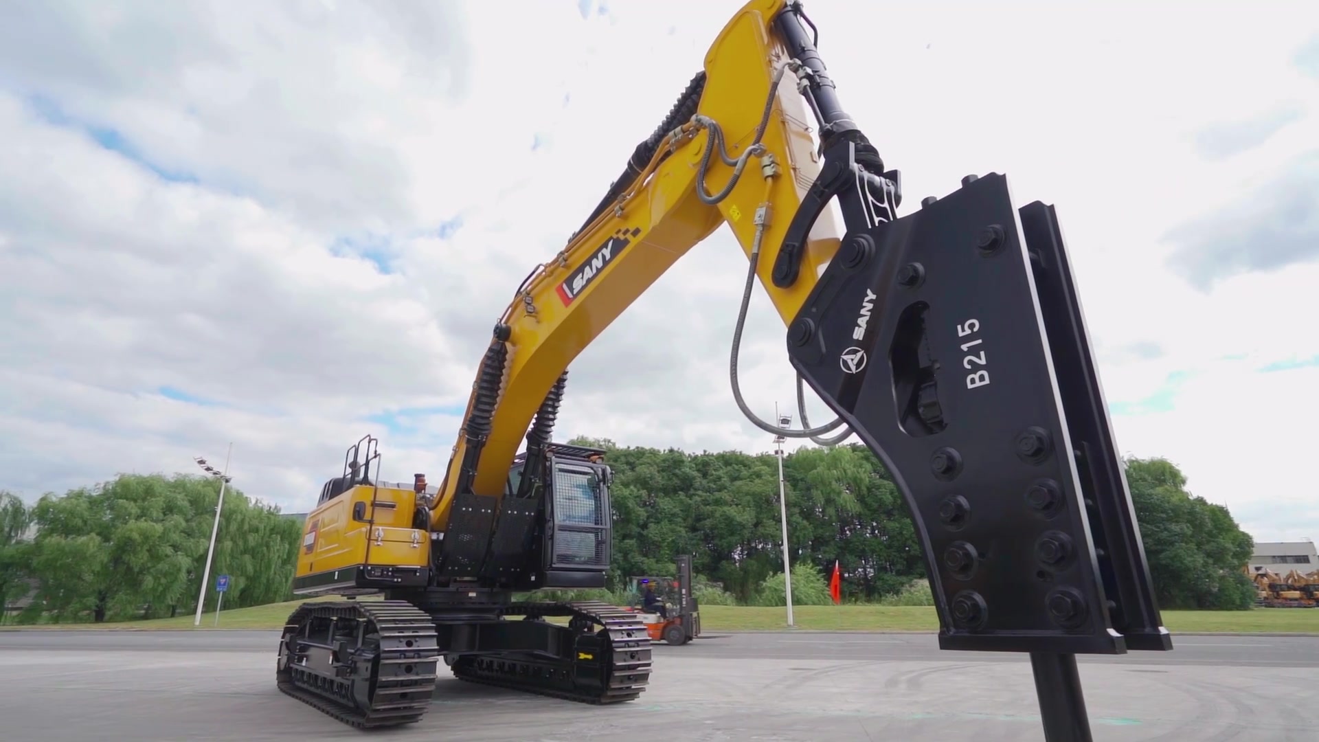 Экскаватор SANY SY650HB