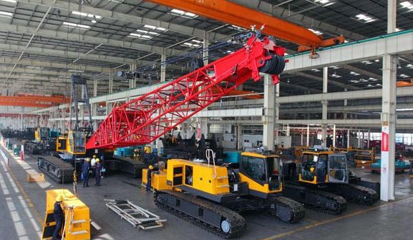 Гусеничный кран SANY SCC600TB